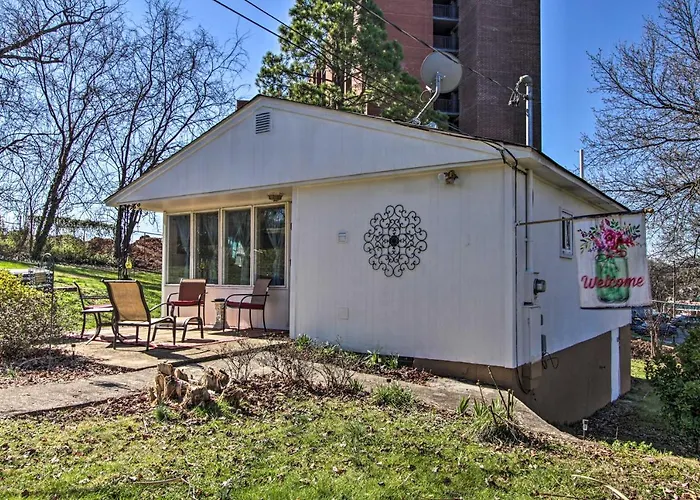 2 Mi To Downtown Knoxville Cozy Home With Patio